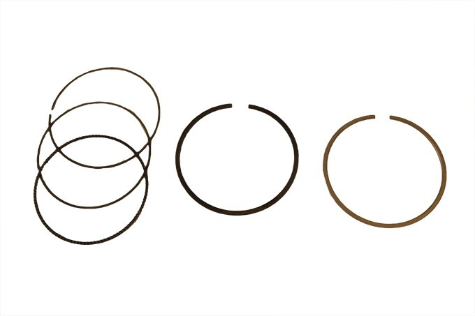 Pierścienie std kpl. do tłoka V8 4,4 benzyna Discovery 3 / RR L322 / RR Sport