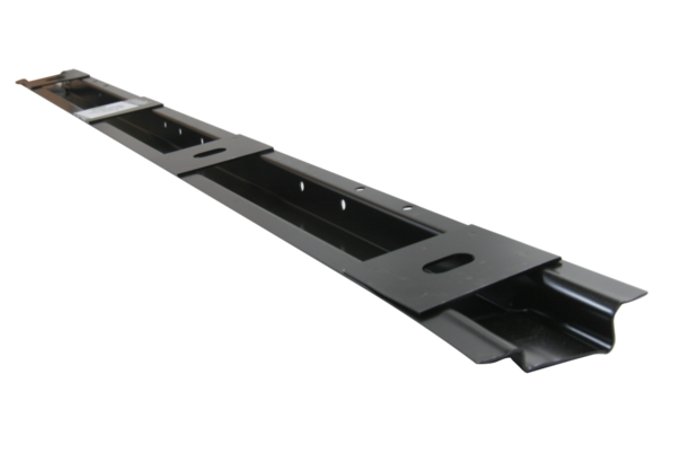 Listwa poprzeczna podłogi bagażnika Discovery / RR (tył)