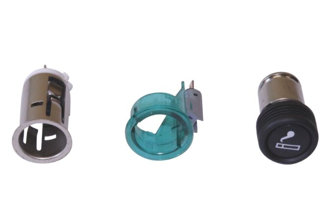 Zapalniczka z gniazdem RR P38