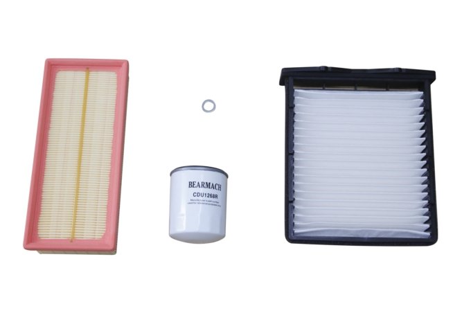 Zestaw filtrów Freelander 1,8 benzyna od 2001 (VIN: 1A000001) bez filtra paliwa