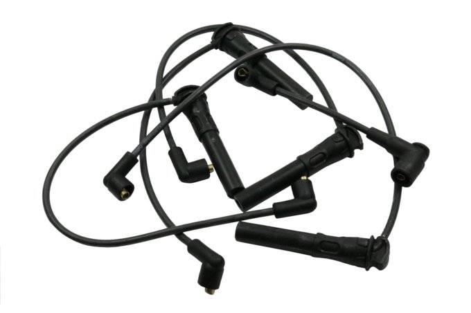 Kable wysokiego napięcia Freelander 1,8 do 2000 (VIN YA999999) kpl.