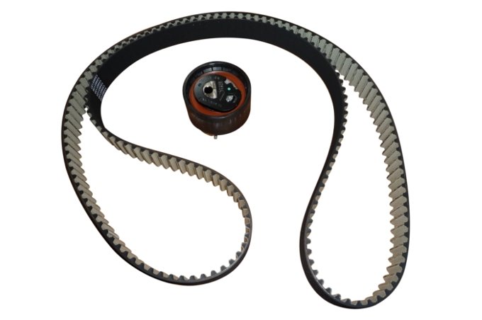 Pasek rozrządu przód z napinaczem  (do montażu wymagana śruba C2S44882)