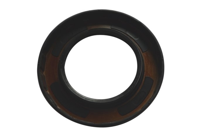 Simering skrzyni biegów automatycznej ZF 6 biegowej tył