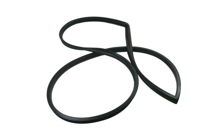 Uszczelka drzwi tył lewe Discovery / Discovery II