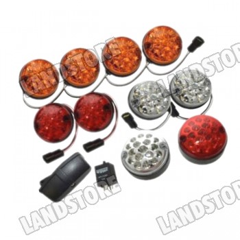 Komplet lamp ledowych Defender od 95 / Defender od 2007 (pozycja przód / pozycja/stop tył / kierunkowskazy / okrągłe lampy przeciwmgielna i cofania [95mm] / oświetlenie tablicy rejestracyjnej)