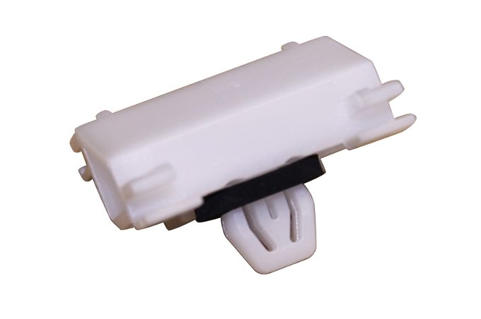 Klip mocowania listwy ozdobnej drzwi RR L322