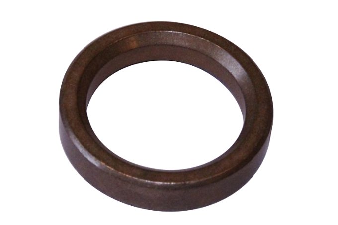 Tulejka osi piasty przód Defender do 93 (VIN: KA930455)