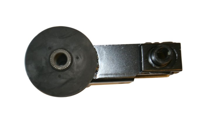 Poduszka mocowania silnika 1,8 benzyna / 2,0 TCIE diesel Freelander do 2000 (VIN: YA999999)