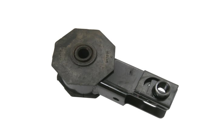 Poduszka mocowania silnika TD4 / 1,8 / 2,5 V6 Freelander od 2001 (góra)