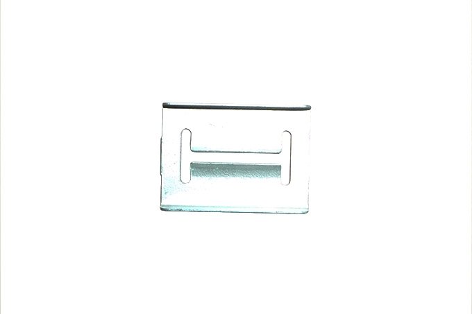 Klips mocowania listwy ozdobnej drzwi przód / tył Discovery 4