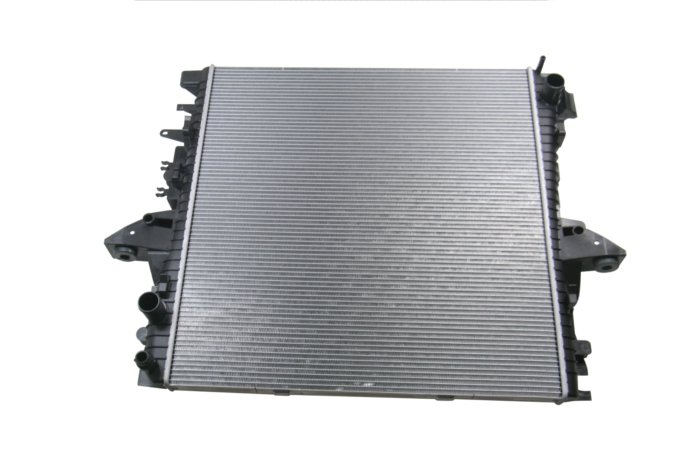 Chłodnica wody benzyna 3,0 SC V6 / 5,0 V8 Discovery 4 / RR Sport od 2010