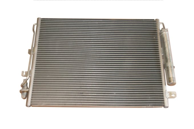 Chłodnica klimatyzacji Discovery 3 / Discovery 4 2,7 diesel