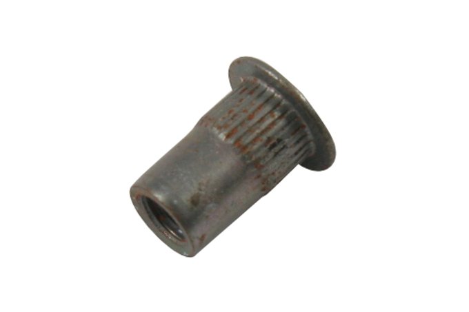 Nitonakrętka M5 x 12mm