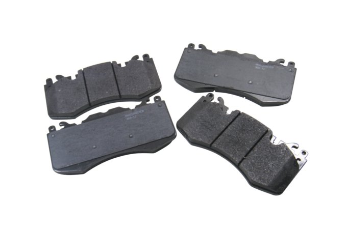 Klocki hamulcowe przód (20 cali) RR L322 5,0 SC V8 / 4,4 V8 diesel / RR Sport 5,0 SC V8 / RR L405 do 2017 (VIN:HA999999) / RR Sport od 2014 do 2017 (VIN:HA999999)