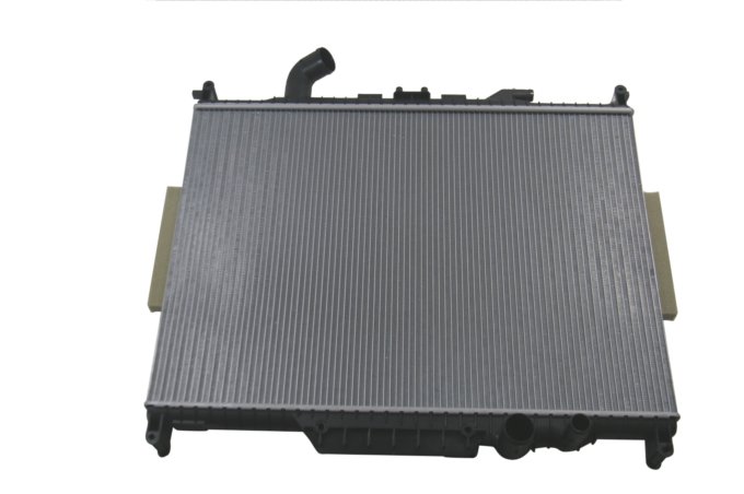 Chłodnica wody 4,4 V8 diesel RR L322