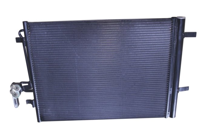 Chłodnica klimatyzacji benzyna 2,0 GTDI / 3,2 MPI / diesel 2,2D Freelander 2 / RR Evoque / Discovery Sport