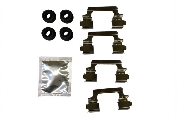 Blaszki mocowania klocków hamulcowych przód (z gumkami prowadnic) 5,0 V8 NA benzyna / 3,6 V8 diesel / 3,0 V6 diesel Discovery 4 / RR L322 od 2010 / RR Sport od 2010