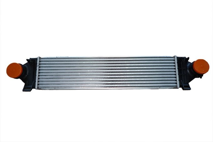 Chłodnica intercooler 2,0 GTDI benzyna Discovery Sport / RR Evoque