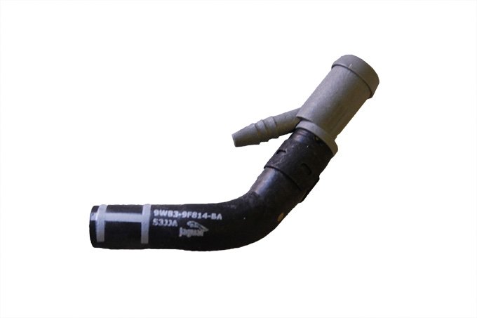 Rura podgrzewacza przepustnicy benzyna 3,0 SC V6/5,0 SC V8 Discovery 4 / Discovery 5 / RR L322 / RR L405 / RR Sport / RR Sport od 2014 / RR Velar przy wymianie LR011856 lub LR012643 trzeba wymienić razem LR045239 i LR049990)