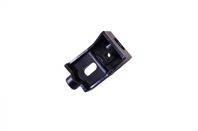 Uchwyt mocowania chłodnicy klimatyzacji Discovery 5 / RR L405 / RR Sport od 2014