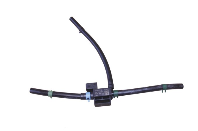 Zawór regulacyjny podciśnienia turbo benzyna 2,0 GTDI Discovery Sport / Freelander 2 / RR L405 / RR Evoque / RR Sport od 2014 (z przewodami)