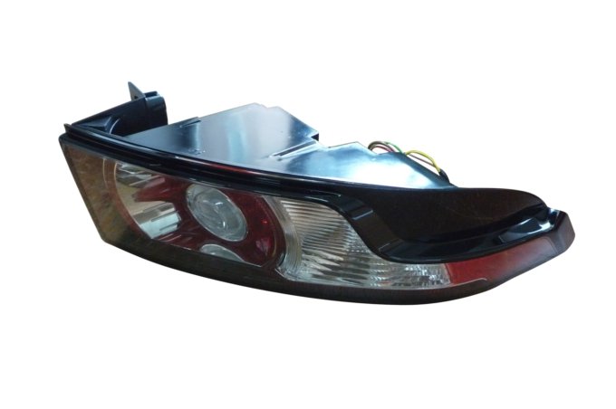Lampa tył w błotniku RR Evoque do 2015 (VIN:FH999999) lewa
