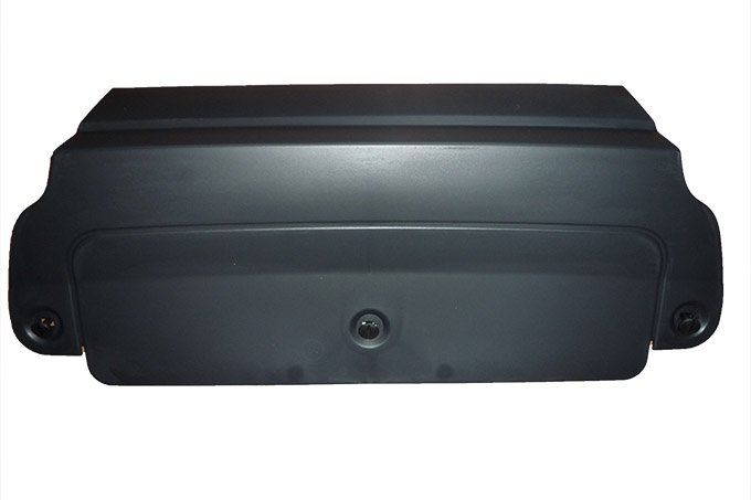 Zaślepka haka holowniczego w zderzaku tył RR L405