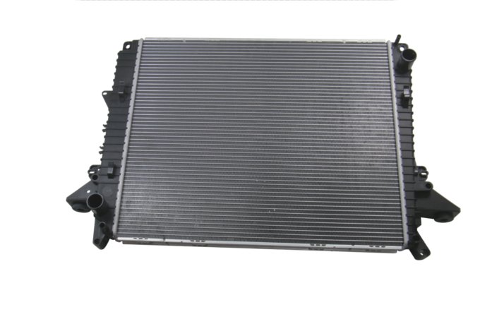 Chłodnica wody Discovery 3 / Discovery 4 do 2010 (VIN: AA566565) 2,7 diesel