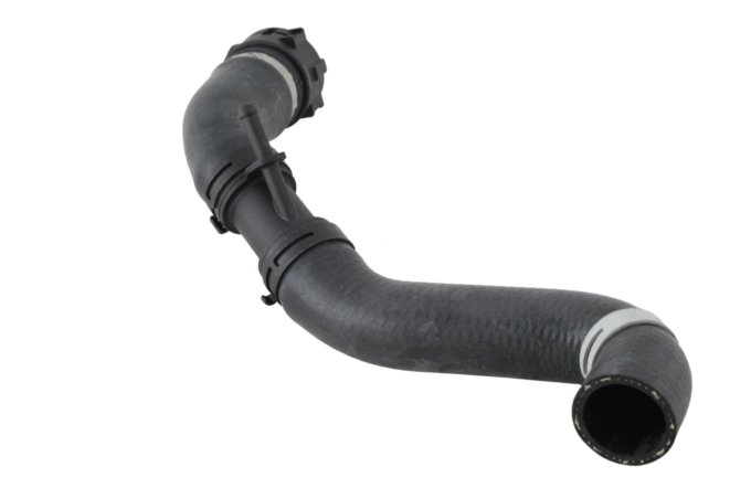 Rura gumowa chłodnicy góra TD4 Freelander (skrzynia automatyczna)
