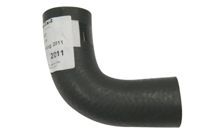 Rura gumowa chłodnicy dół TD5 Discovery II do 2003 (VIN: 3A828206)