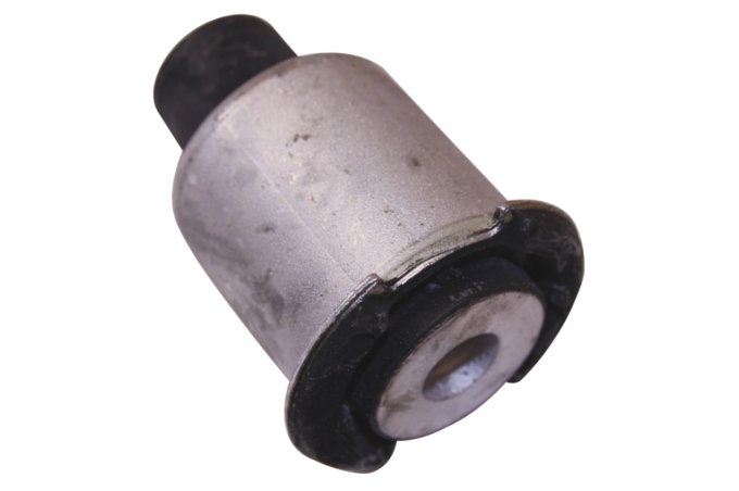 Silenblok wahacza tył (góra) RR L322