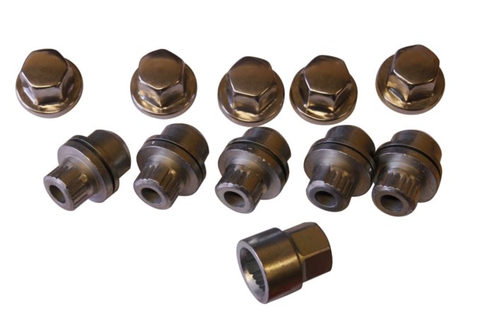 Komplet śrub zabezpieczających koła Discovery II (felgi aluminiowe)