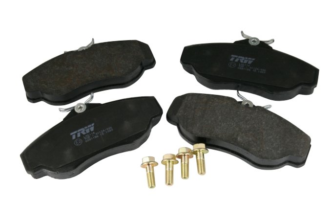 Klocki hamulcowe przód Discovery II / RR P38 (śruby + blaszki)