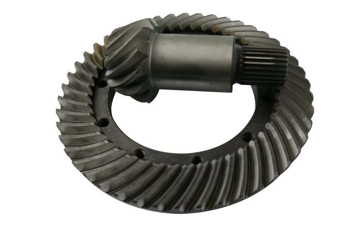 Wałek ataku z kołem talerzowym tył Defender (4 satelity) / RR P38