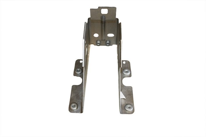 Wspornik mocowania belki zderzaka przód / podstawa pasa przedniego góra prawy