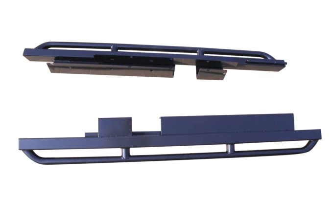 Progi boczne Discovery (3 drzwi) z rurami Terrafirma