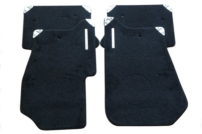 Dywaniki welurowe RR Sport kpl. na auto (Ebony Black)