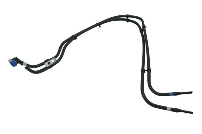 Przewód paliwa od zbiornika do filtra Defender 110/130 TD5