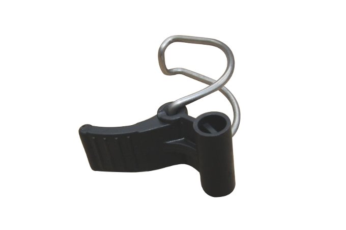 Klamra zamykania obudowy filtra powietrza Defender TD5 / Discovery II / RR P38 2,5 diesel od 1998 (VIN:WA376580) / RR P38 V8 od 1999 (VIN:XA410482) (krótka)