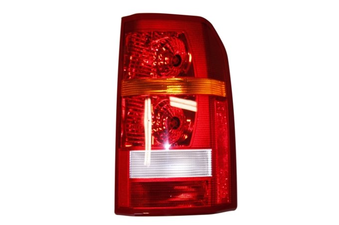Lampa tył w błotniku Discovery 3 prawa