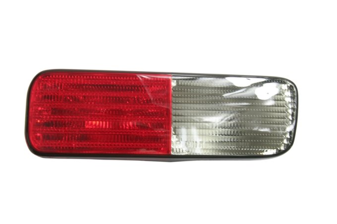 Lampa tył w zderzaku Discovery II od 2003 prawa